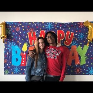 Meet your Posher, Adonis